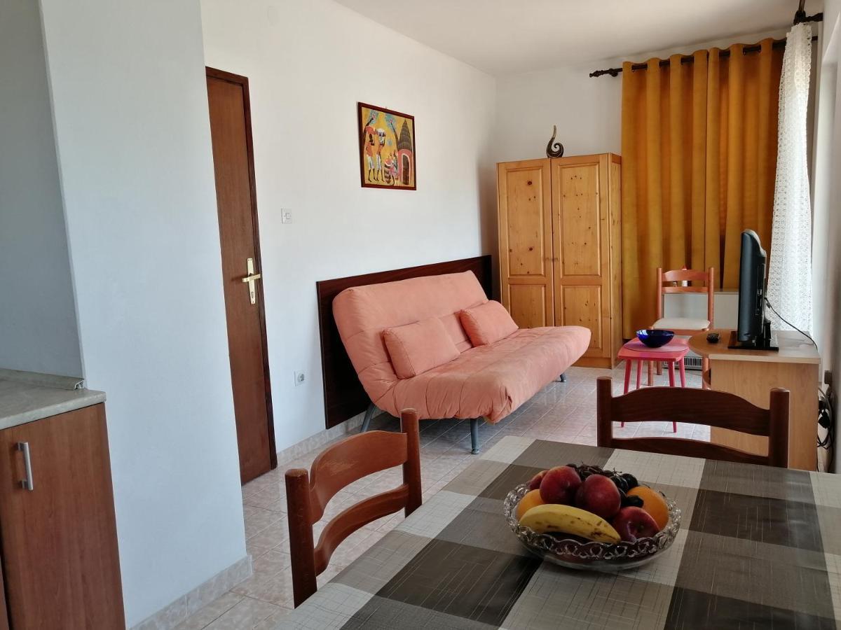 Lovely Apartment With Big Terrace In Будва Екстериор снимка