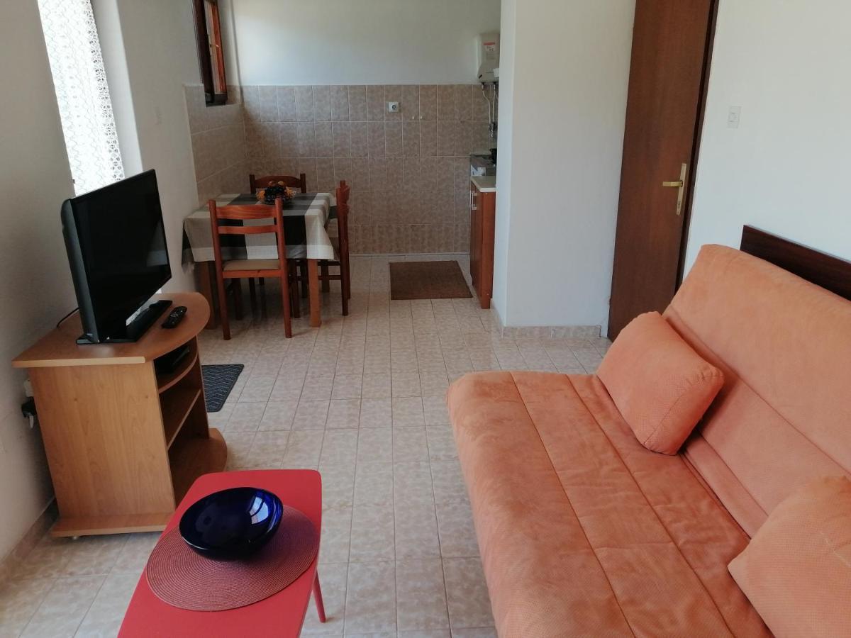 Lovely Apartment With Big Terrace In Будва Екстериор снимка
